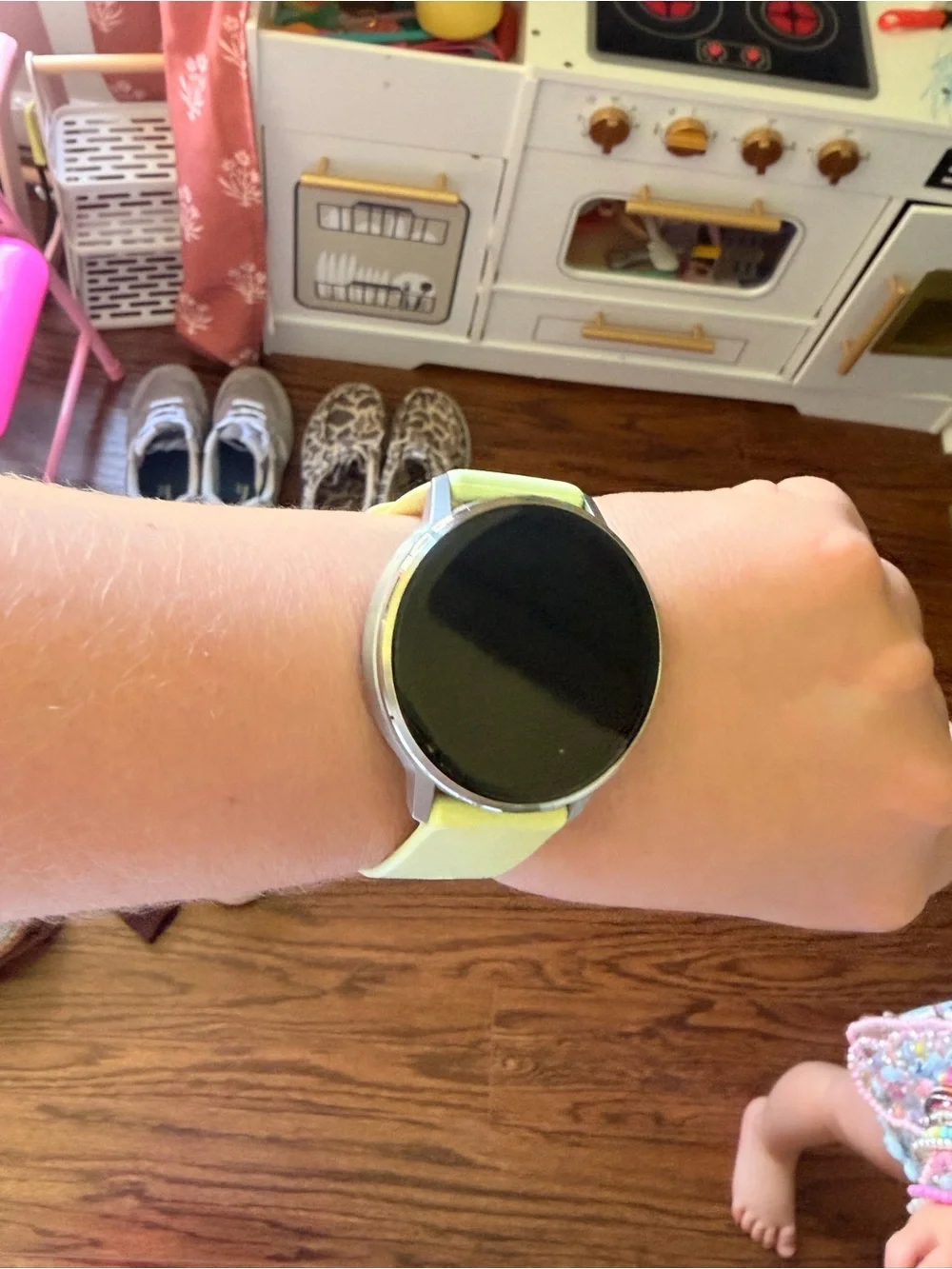 Yellow Silicone Smartwatch Band with Round Display
